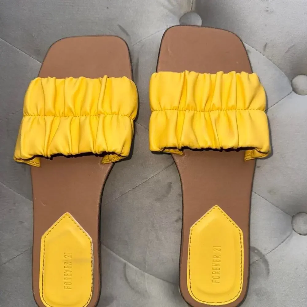 Forever 21 yellow sandals size